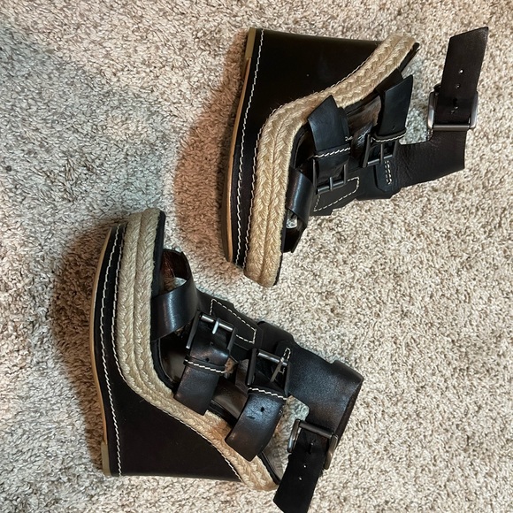Guess by Marciano black espadrille wedge heels - Picture 2 of 5